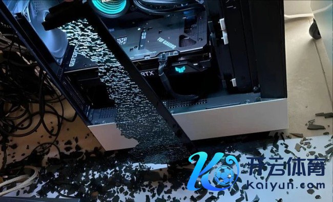 韩国窃贼深夜闯入策画办公室只为偷4根内存条